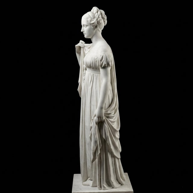 Portraiture Caroline Amalie – Elegant Classical Marble Sculpture For Sale - Image 3 of 4