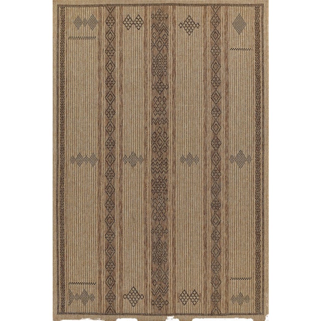 Momeni Contemporary Indoor/Outdoor Hampton Village Rug in Natural, 5'3" x 7' For Sale