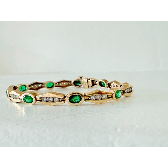 Mid 20th Century Vintage 14k Yellow Gold Emerald & Diamond Bar-Link Bracelet For Sale - Image 5 of 15