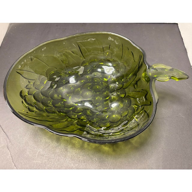 Mid 20th Century Mid-Century Modern Viking Glass Epic Grape Bowl, Avocado Green, C. 1960s–1970s For Sale - Image 5 of 8