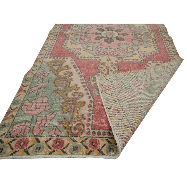 Mid 20th Century Turkish Area Rug- 4′2″ × 7′3″ For Sale - Image 5 of 7