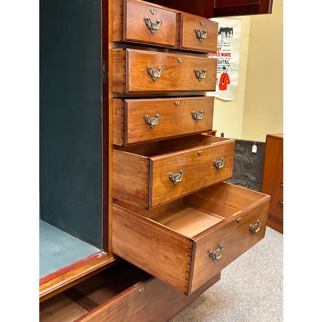 Nineteenth Century English Compactum / Armoire With Cedar Interior - Custom Made - Circa 1890 - Uk Import For Sale - Image 9 of 10