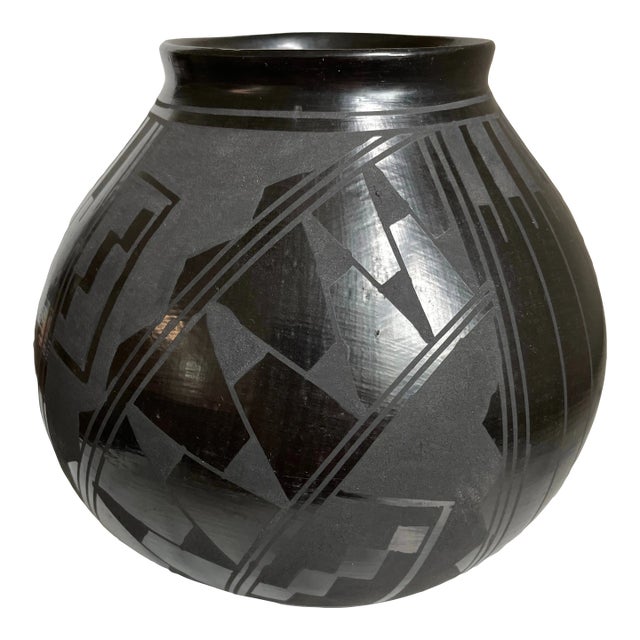 1990s Mata Ortiz Geometric Blackware Vase by David Ortiz For Sale
