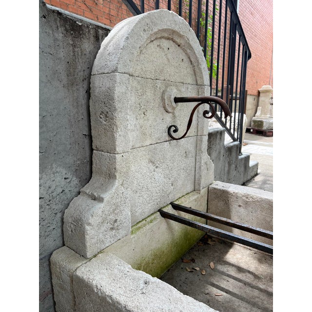 Early 21st Century Mians, Small Arched Limestone Wall Fountain From Provence, France For Sale - Image 5 of 13