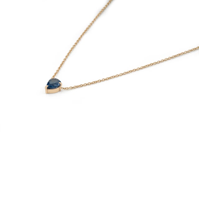 18k Solid Gold Soliatire Birthstone Necklace With Prong Set Natural Blue Sapphire For Sale - Image 4 of 14