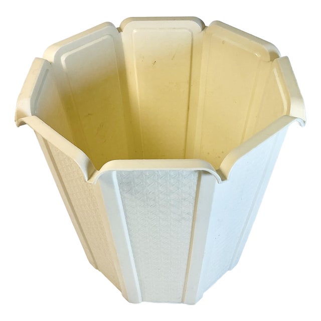 1970s Vintage Americana Coastal Faux Cane Plastic Wastebasket. For Sale