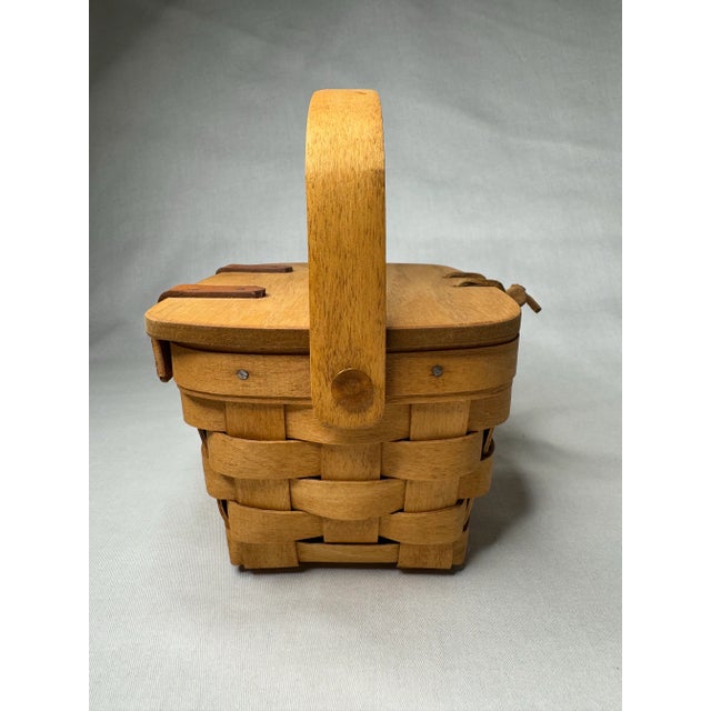 American Arts & Crafts Longaberger Handwoven Lidded Basket For Sale - Image 3 of 12