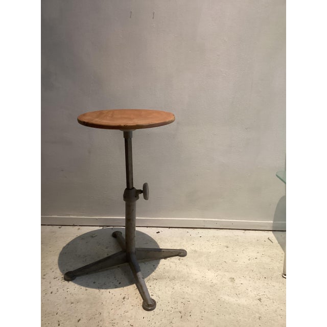 Industrial Stool by Friso Kramer for Ahrend de Cirkel, 1960s For Sale - Image 6 of 6