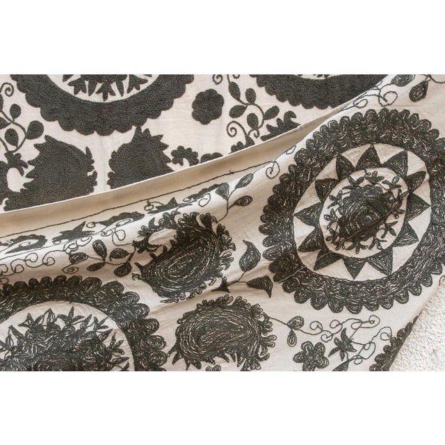 1960s Stone Medallion Hand-Embroidered Suzani Throw For Sale - Image 5 of 8