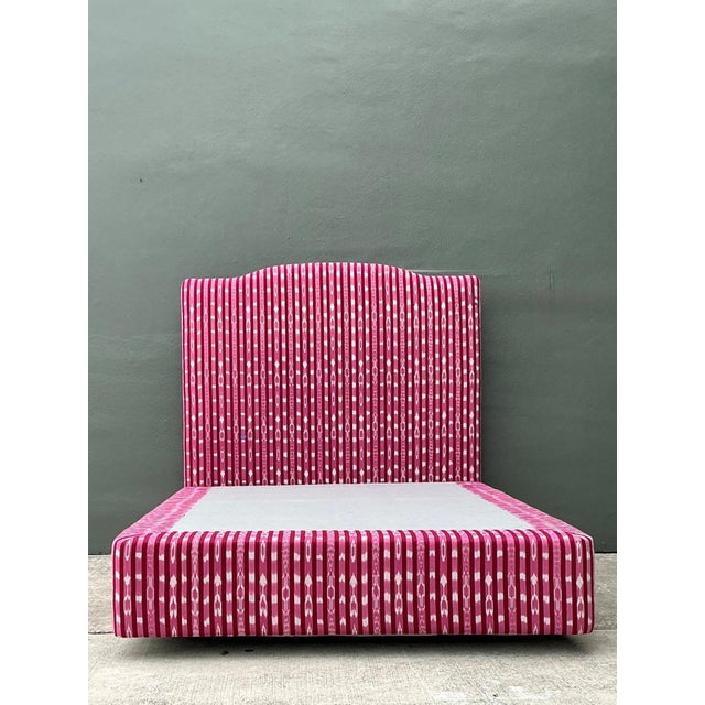 Dark Pink Vintage Custom Queen Platform Bed in Scalamandre “Jakarta”: For Sale - Image 8 of 12