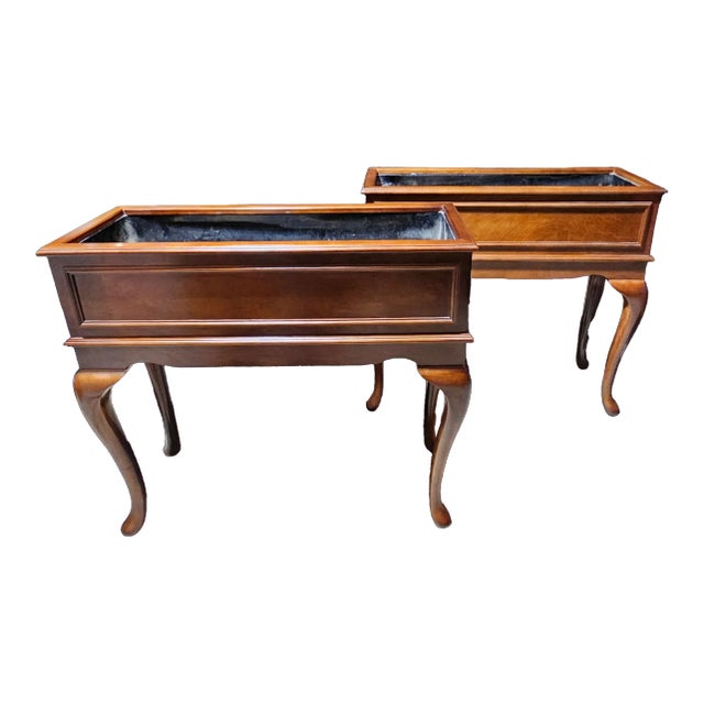 Pair of Vintage Bombay Company Queen Anne Leg Planter Boxes For Sale