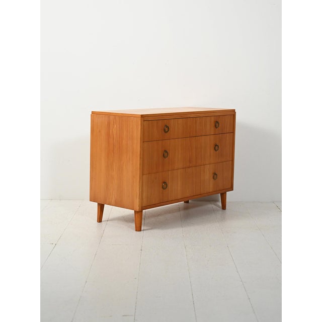 Scandinavian Art Deco Chest of Drawers in Elm, 1930s-1940s For Sale - Image 3 of 10