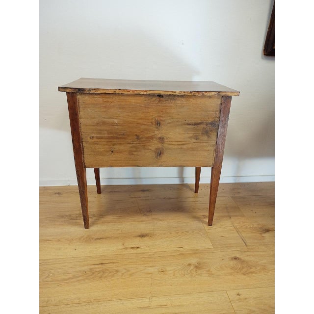 Brown Small Biedermeier Chest of Drawers in Walnut Veneer, 1820 For Sale - Image 8 of 13
