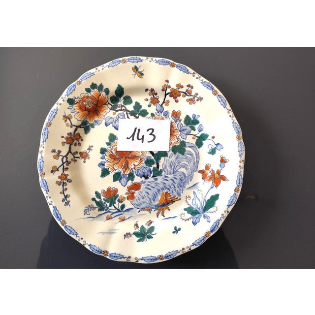 Art Deco Plate with Rooster and Peony Decoration from Gien, 1940s For Sale - Image 3 of 8
