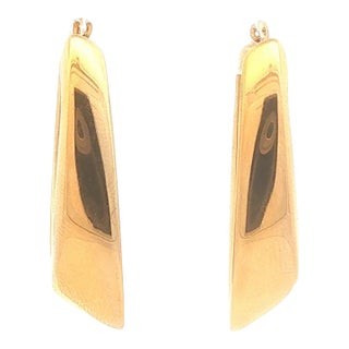 Late 20th Century Pair of 14k Gold Electroformed Angled Hoop Earrings For Sale