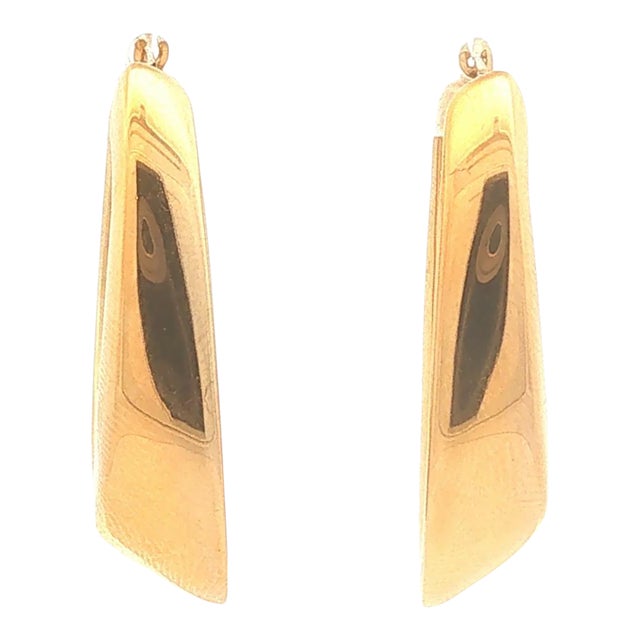Late 20th Century Pair of 14k Gold Electroformed Angled Hoop Earrings For Sale