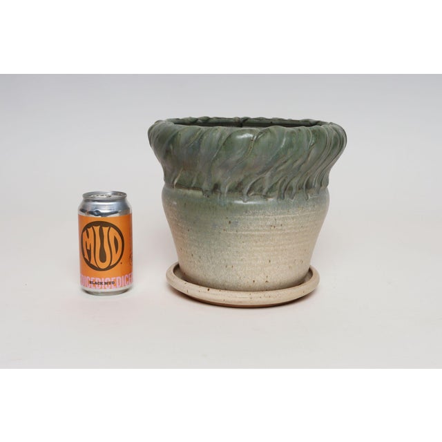 1970s Vintage Green and Beige Speckled Ceramic Planter With Saucer by Deanna Nichols For Sale - Image 5 of 18