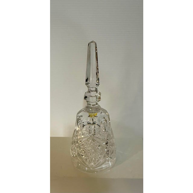 Mid-Century Modern Vintage Cut Crystal Bell With Starburst & Hobstar Pattern, 7.25” For Sale - Image 3 of 8