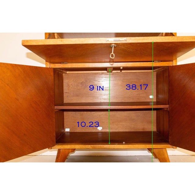 Mid-Century Drop-Leaf Oak Sideboard with Compass Leg, 1950s For Sale - Image 12 of 14