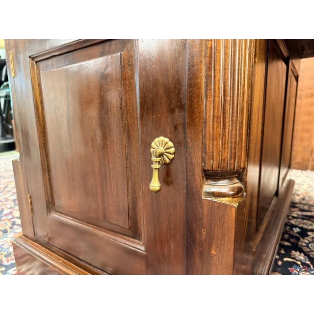 English Chesterfield Desk in Teak For Sale - Image 12 of 18