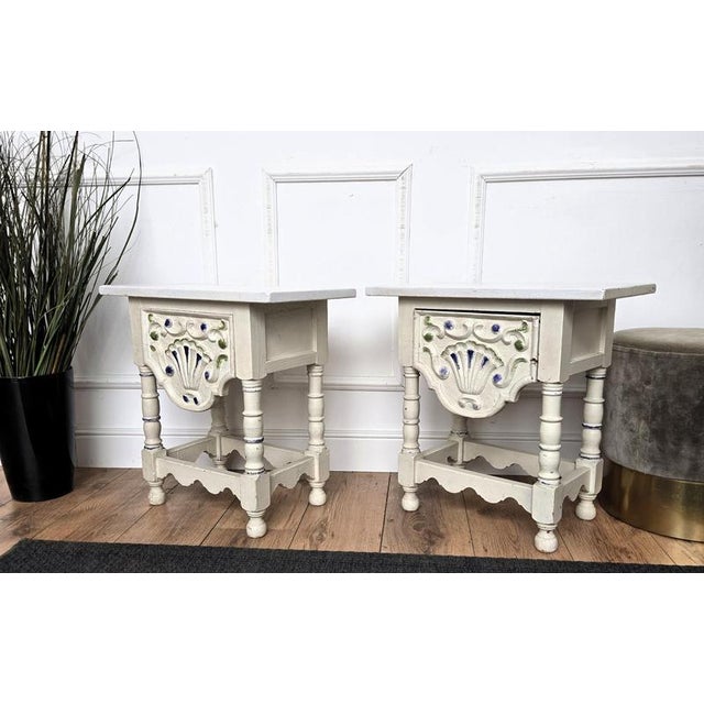 Italian Riviera Nightstands in White and Blue Painted Carved Wood, 1970s, Set of 2 For Sale - Image 9 of 10