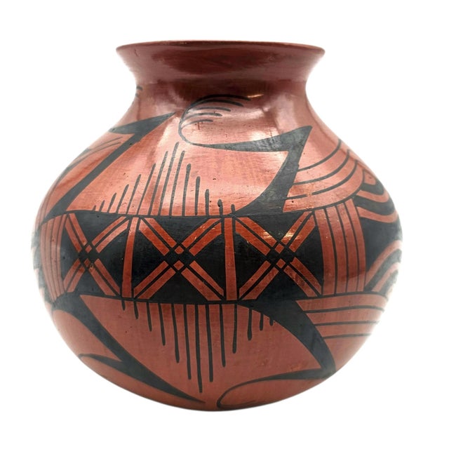 Ceramic Signed Lupe Soto Mata Ortiz Hand Painted Black on Red Geometric Burnished Pottery Vase 6" For Sale - Image 7 of 11
