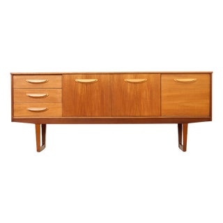 Mid Century Teak Credenza by Stonehill Furniture For Sale