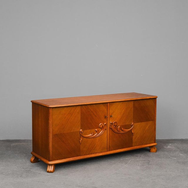 Vintage Art Deco Sideboard in Oak For Sale - Image 18 of 18