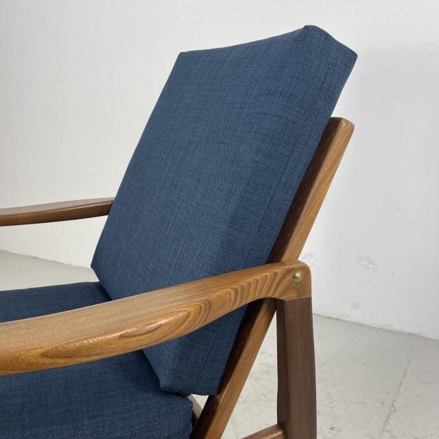 B-7522 Armchair by Zenon Baczyk for Swarzędz For Sale - Image 12 of 15