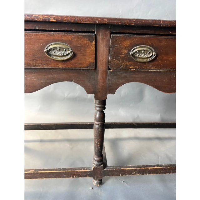 Early 19th Century American Federal Period Pine Dresser Base and Plate Rack in Original Paint For Sale - Image 4 of 5