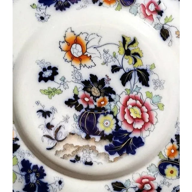 Red English Victorian Style Plates with Royal Arms Mark, 1837, Set of 4 For Sale - Image 8 of 13