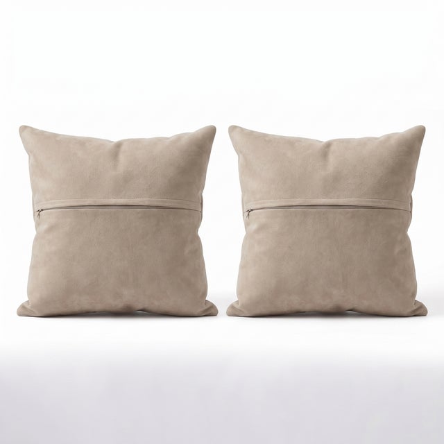 Bohemian Turkish Kilim Pillow Cover 19'' X 19'' - Set of Two For Sale - Image 4 of 4