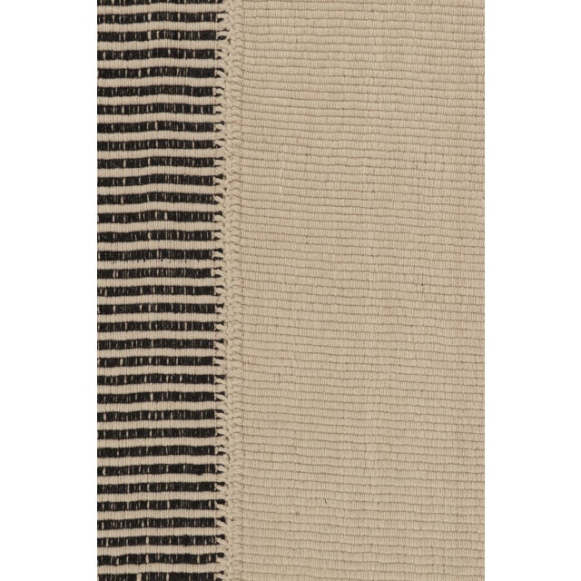 Rug & Kilim’s Contemporary Kilim, Beige with Black Textural Stripes For Sale In New York - Image 6 of 10