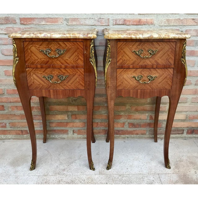Antique Louis XV French Marquetry Marble Top Nightstands, Set of 2 For Sale - Image 6 of 17