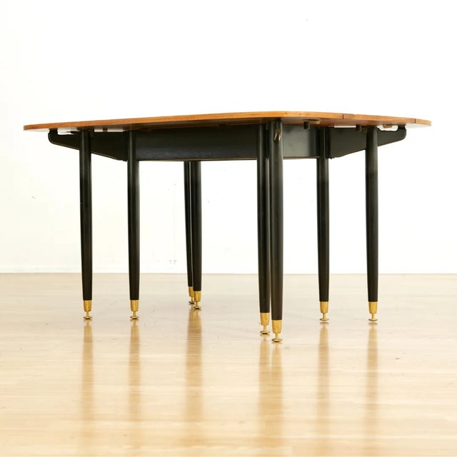 Mid-Century Modern 1950s Drop Leaf Dining Table by E Gomme For Sale - Image 3 of 12