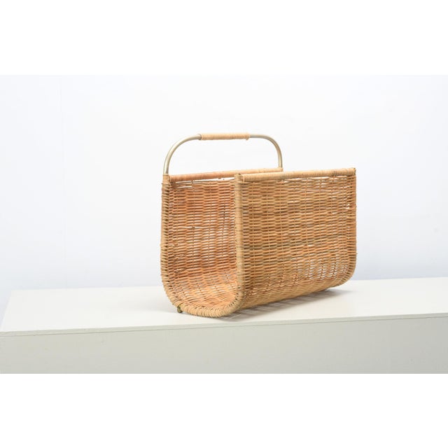 Mid-Century Modern Rattan Magazine Rack For Sale - Image 3 of 10