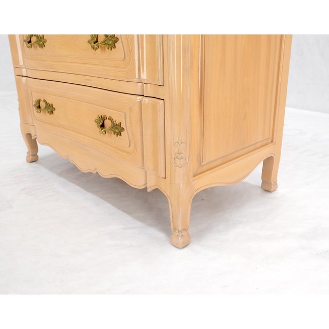 John Widdicomb Carved Pickled Beige to White Solid Cherry Raised Panels Brass Hardware Gallery For Sale - Image 4 of 12