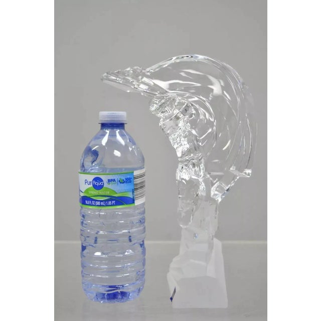 Sculpture "Cristal De Sevres, France" Crystal 10.5" Glass Golfer Golf Statue. Circa Late 20th Century. Measurements: 10.5"...