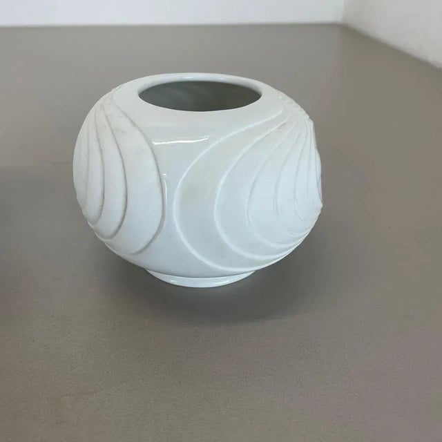 Op Art Porcelain Vase from Royal Bavaria KPM, Germany, 1970s, Set of 2 For Sale - Image 10 of 15