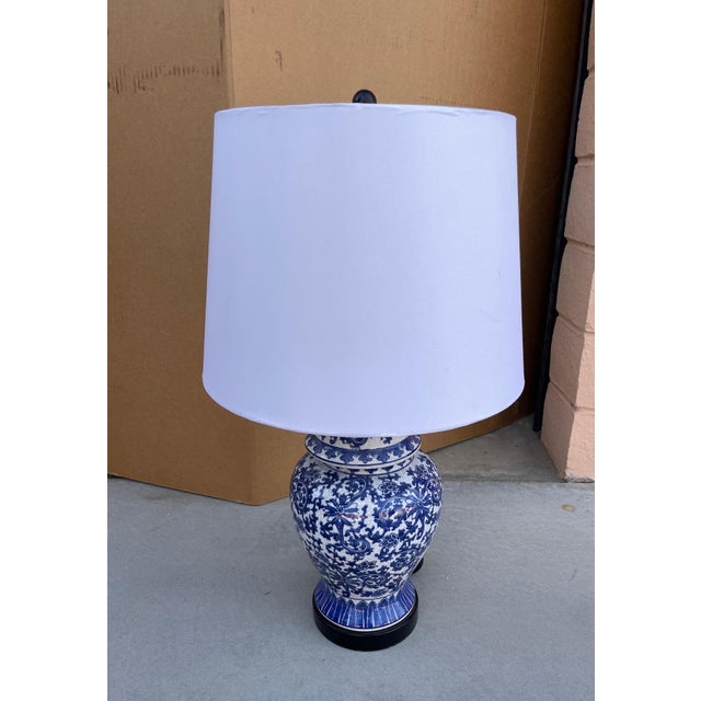 Chinoiserie Blue/White Ginger Jar Table Lamp | Chairish