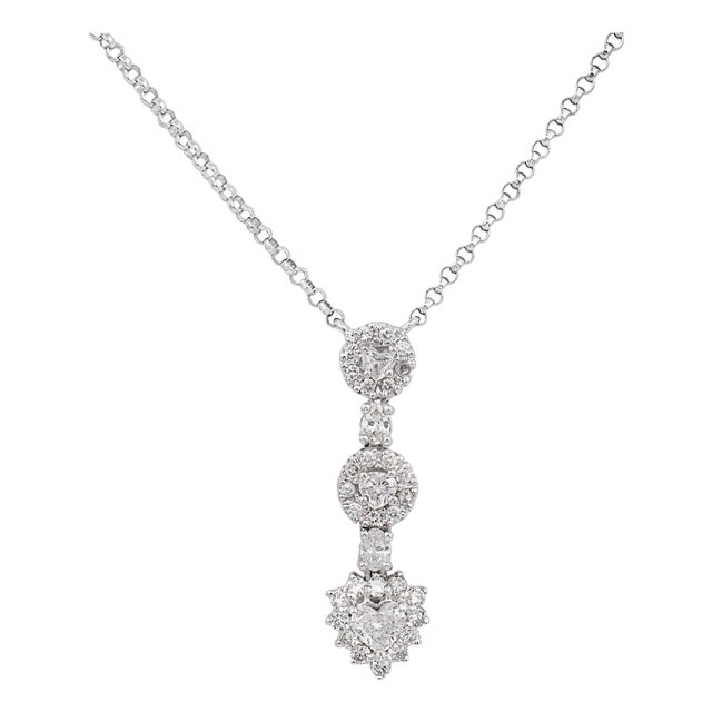 Contemporary Diamond 18k White Gold Pendant Necklace For Sale