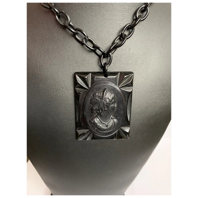 1940s Black Celluloid Cameo Necklace For Sale - Image 9 of 9