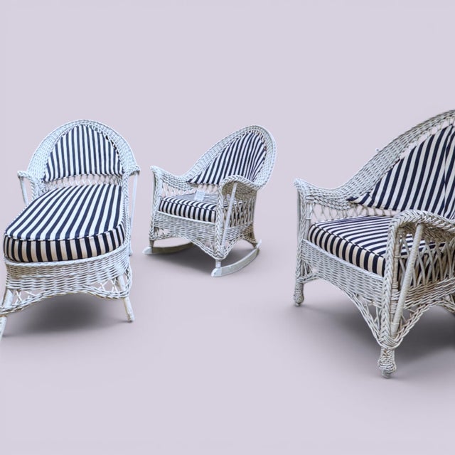 Antique Bar Harbor Wicker Patio Set in White & Navy c.1920 For Sale In Tampa - Image 6 of 12