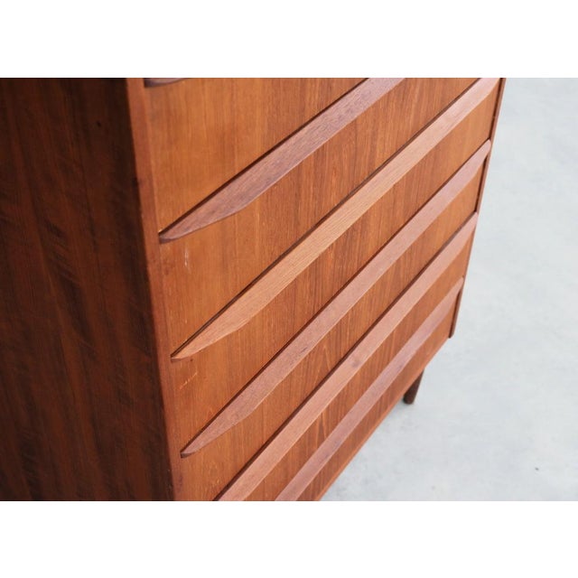 Vintage Danish Chest of Drawers in Teak, 1960s For Sale - Image 4 of 7