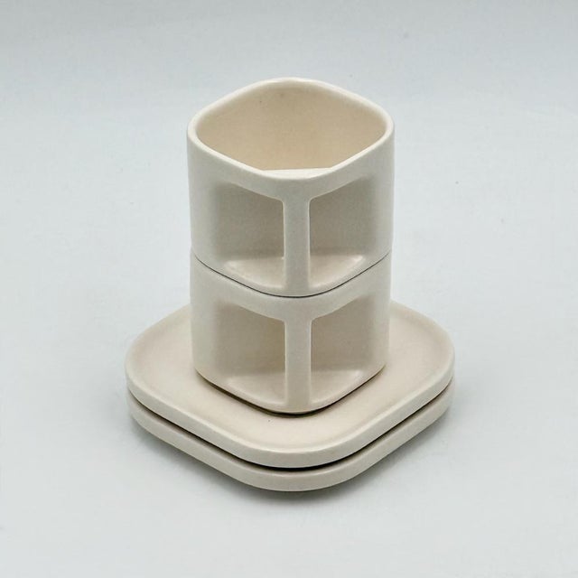 Ivory Ceramic Cups and Saucers by Makio Hasuike for Arnolfo di Cambio, Italy, 1970s, Set of 4 For Sale - Image 12 of 13