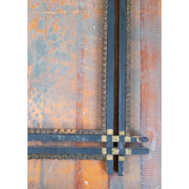 Early 20th Century 20th Century American Black and Gold Carved Pine Tramp Folk Art Picture Frame For Sale - Image 5 of 10
