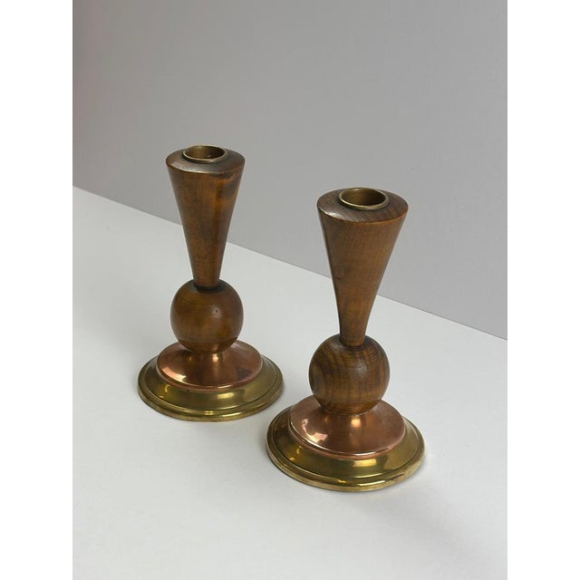 Art Deco English Candlesticks in Hand-Turned Wood, Brass and Copper, 1930s For Sale - Image 4 of 10