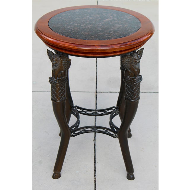Hollywood Regency Mid-Century Egyptian Revival Style Round Stone-Top Accent Table With Sculptural Winged Griffins. For Sale - Image 3 of 12