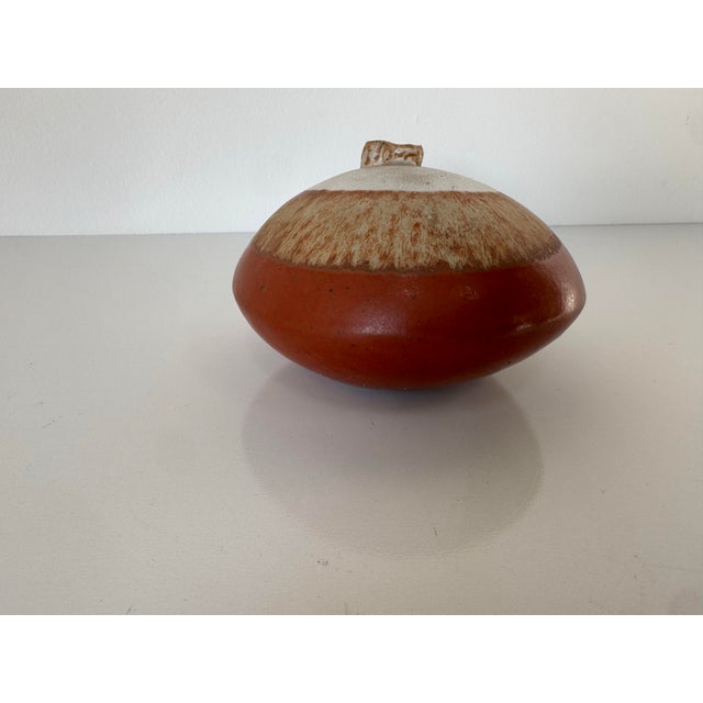 Brown Mid-Century Warren Hullow Isabel Park Studio Art Pottery Vase For Sale - Image 8 of 12