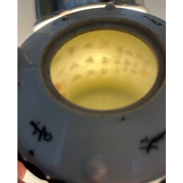 1919 Antique Chinese Porcelain Teapot by Fan TzeNan For Sale - Image 9 of 12